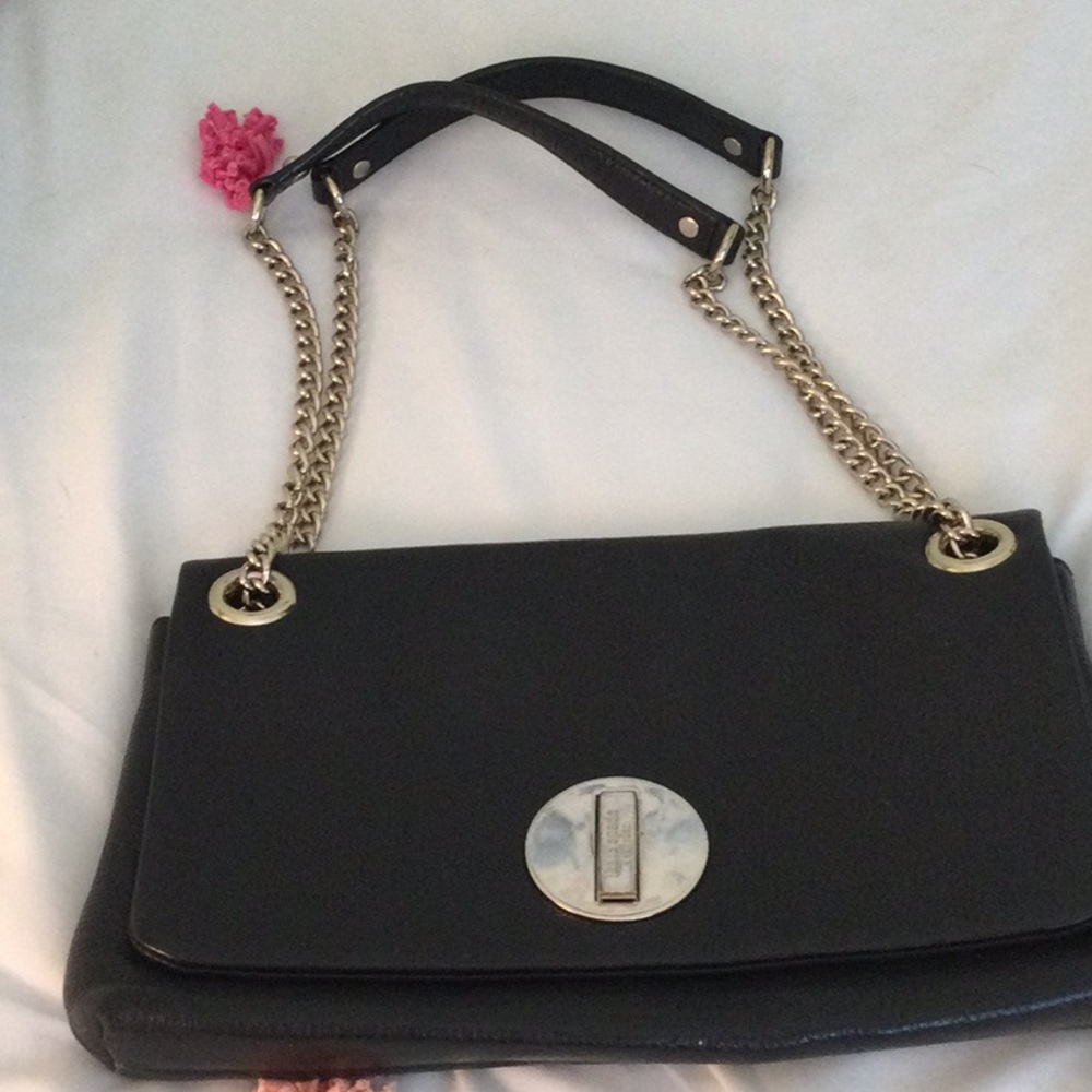 Elegant Black Chain Strap Women's Bag